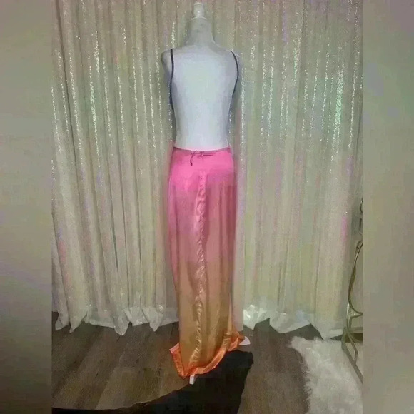 NWT Ombré Maxi Dress - Picture 2 of 5